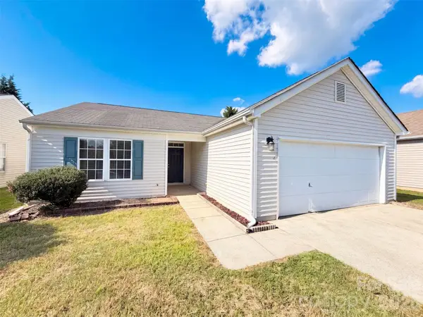 10215 Orchard Grass Court, Charlotte, NC 28278