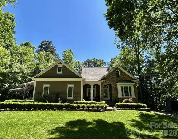 8152 Deep Water Lane, Denver, NC 28037