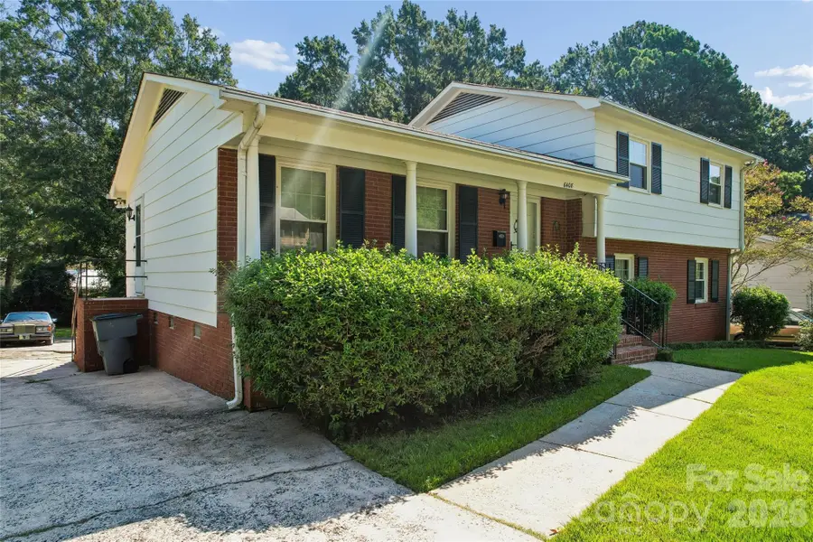 6408 Spring Garden Lane, Charlotte, NC 28213 - #2