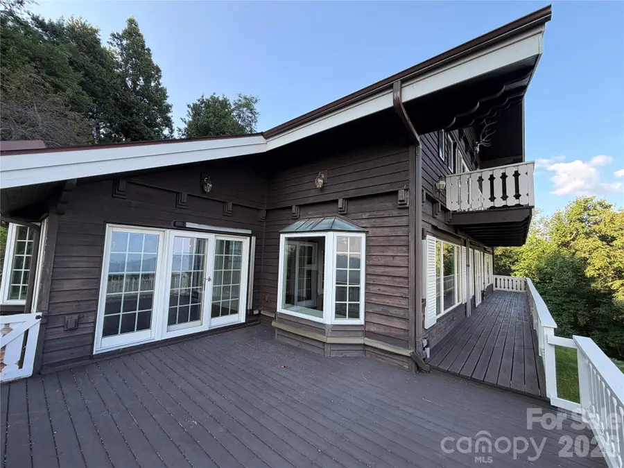 316 Grassy Mountain Road, Little Switzerland, NC 28749 - #3