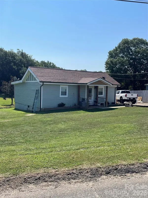 1809 Warren Avenue, Gastonia, NC 28054