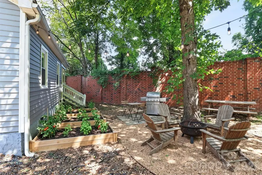 2304 Kennesaw Drive, Charlotte, NC 28216 - #3