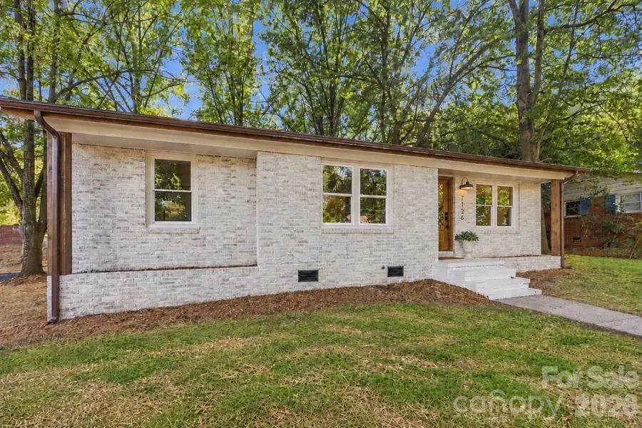 7126 Woodstream Drive, Charlotte, NC 28210 - #2