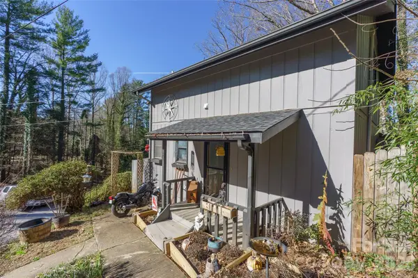177 Forest Drive #11, Clyde, NC 28721