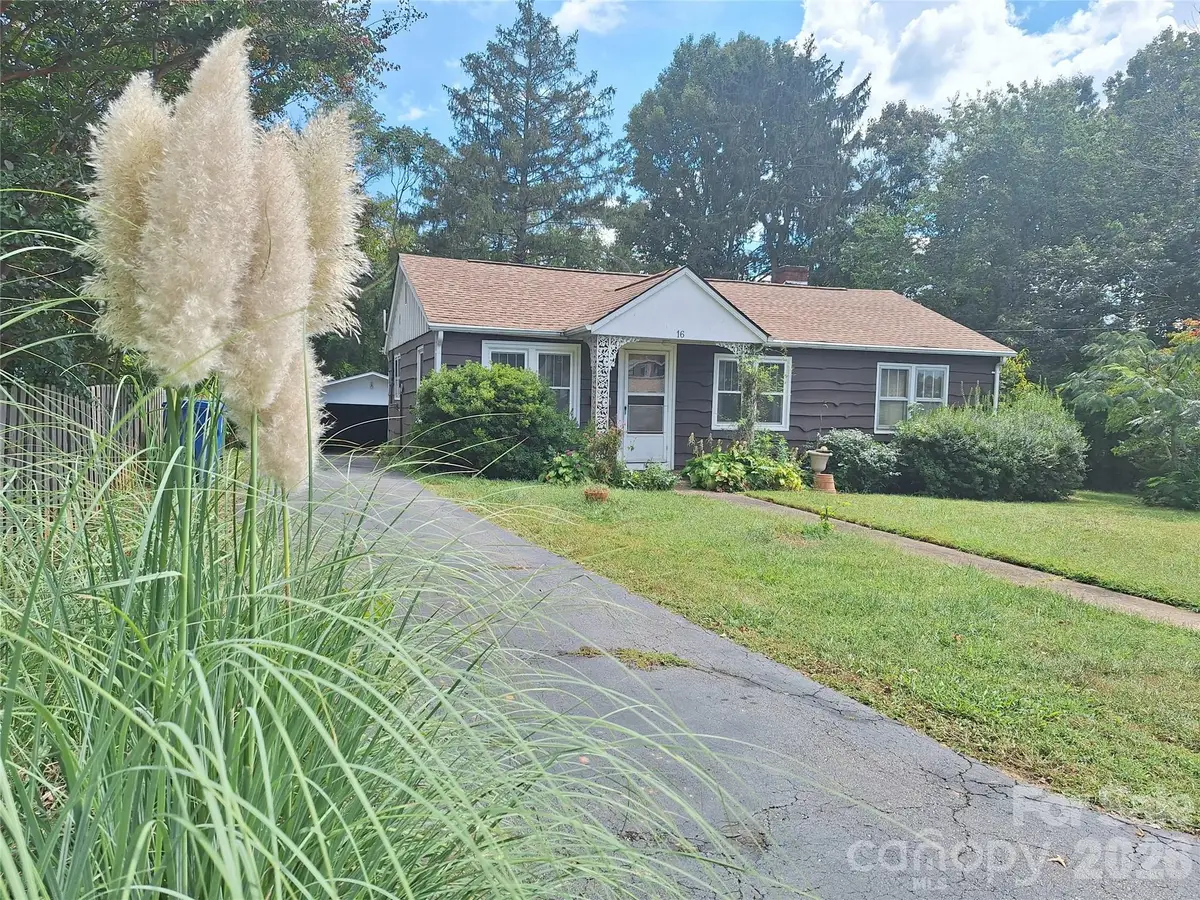 16 Shannon Drive, Asheville, NC 28803 - #1