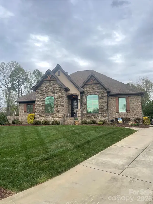 3756 Sand Wedge Drive, Gastonia, NC 28056