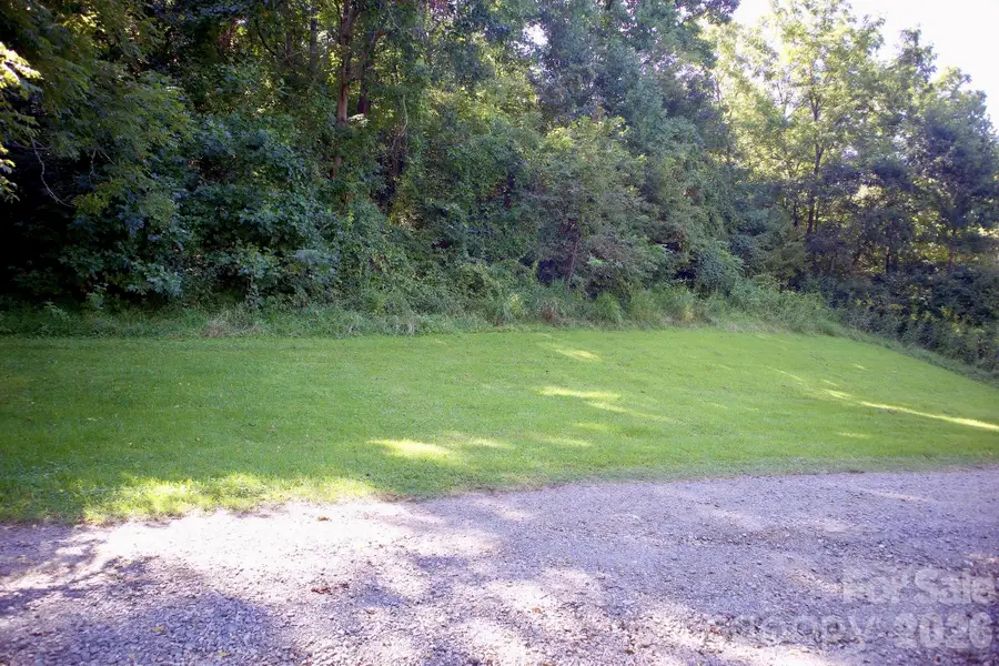 11 Jody Lane, Weaverville, NC 28787 - #2