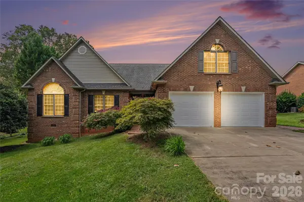 1085 Merrywood Drive, Newton, NC 28658