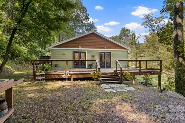 400 Laurel Drive, Saluda, NC 28773