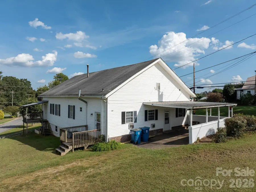 84 Falls Avenue, Granite Falls, NC 28630 - #2