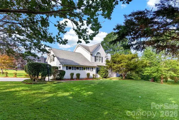 69 Sunwest Drive, Arden, NC 28704