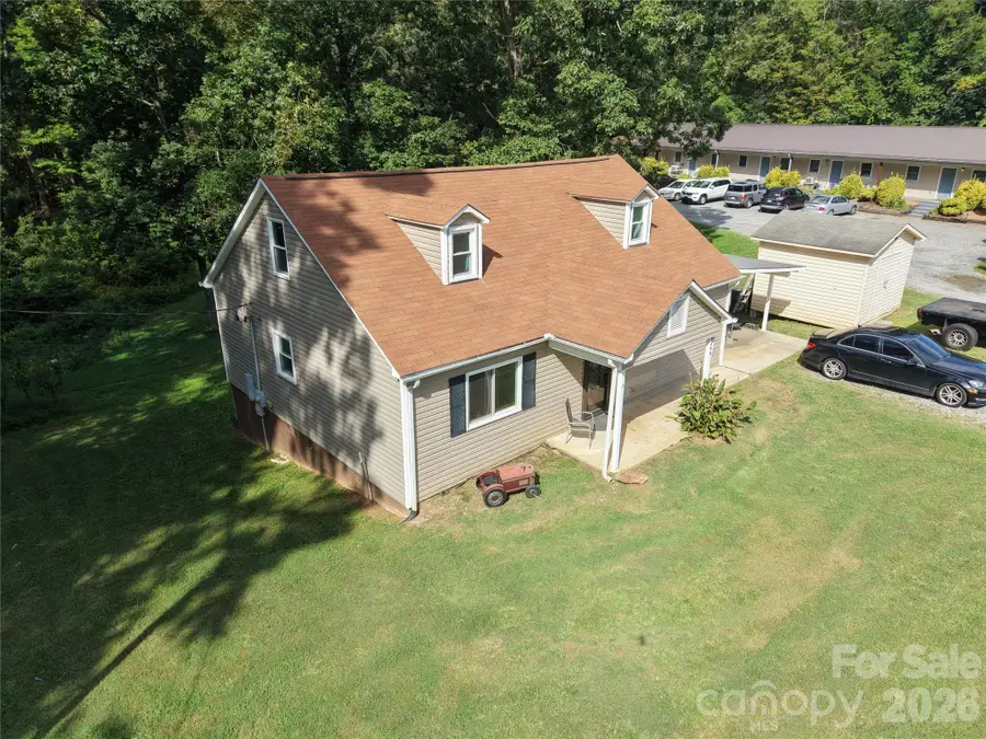 4266 Smokey Creek Road, Lenoir, NC 28645 - #2