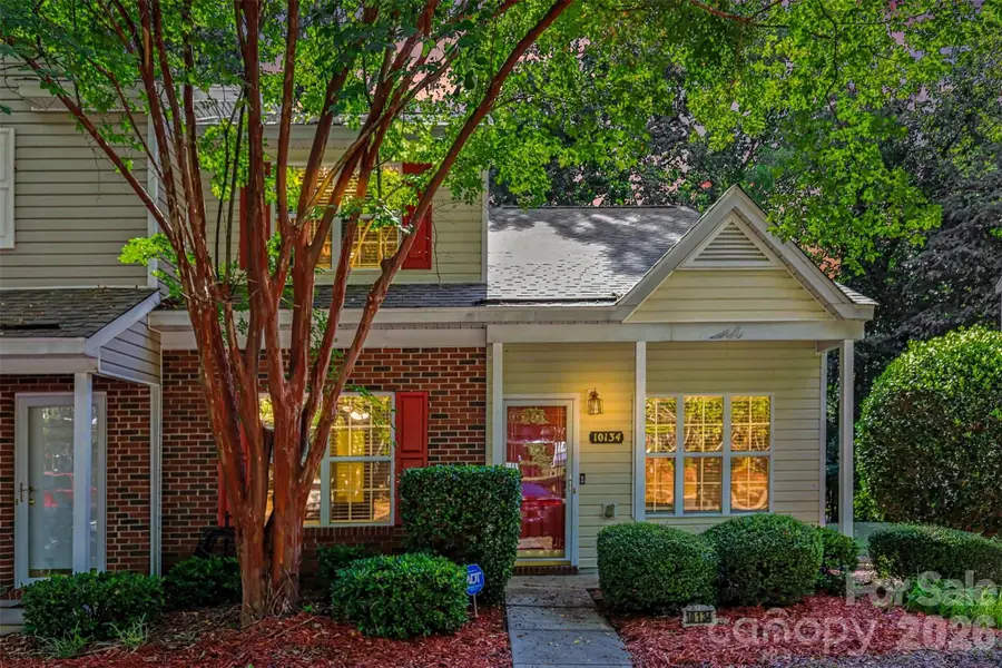 10134 Frosty Lane, Charlotte, NC 28216 - #3