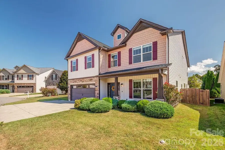 5 Breyerton Court, Asheville, NC 28804 - #2