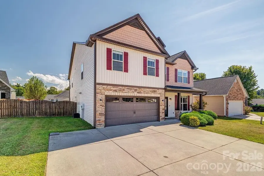 5 Breyerton Court, Asheville, NC 28804 - #3
