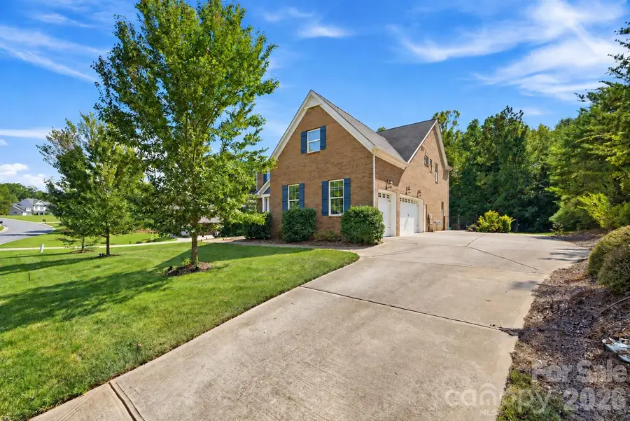 612 Highland Ridge Point, Clover, SC 29710 - #2