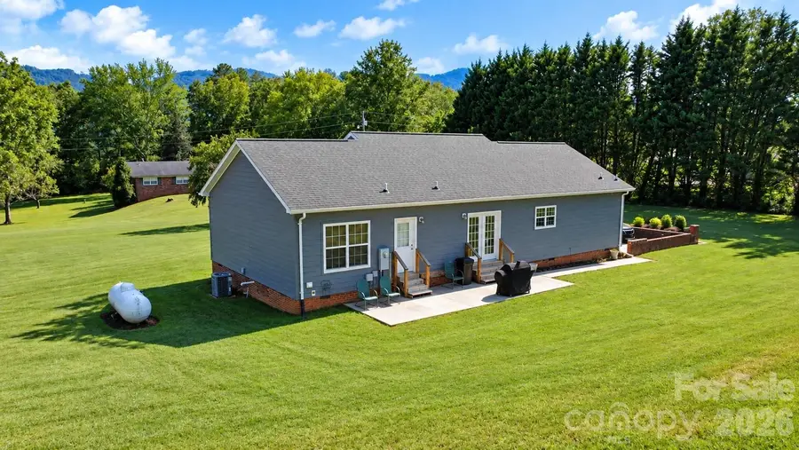 1046 Edgemont Terrace, Morganton, NC 28655 - #3