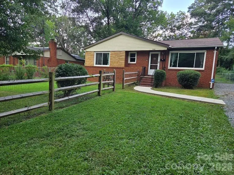 3960 Bristol Drive, Charlotte, NC 28208 - #2