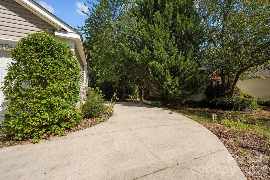 5204 Ashie Avenue, Matthews, NC 28104 - #2