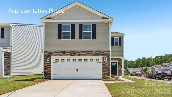 1428 7th Street Drive Ne, Hickory, NC 28601