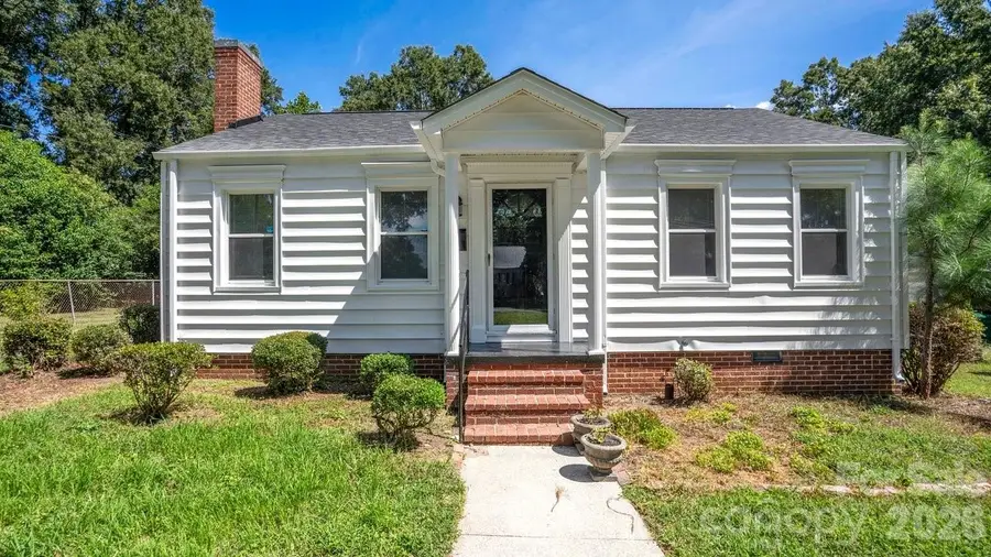 513 Arlington Avenue, Albemarle, NC 28001 - #2