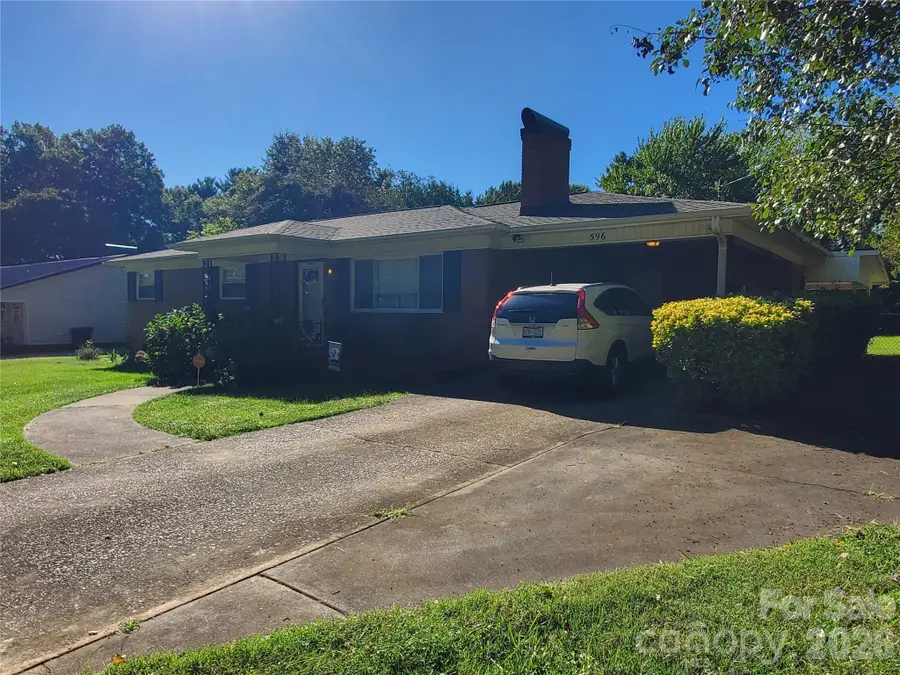 596 Georgia Avenue, Statesville, NC 28677 - #3
