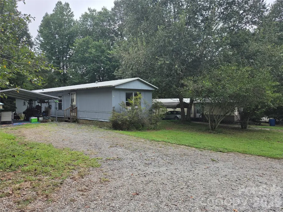 26 Den Lane, Columbus, NC 28722 - #2