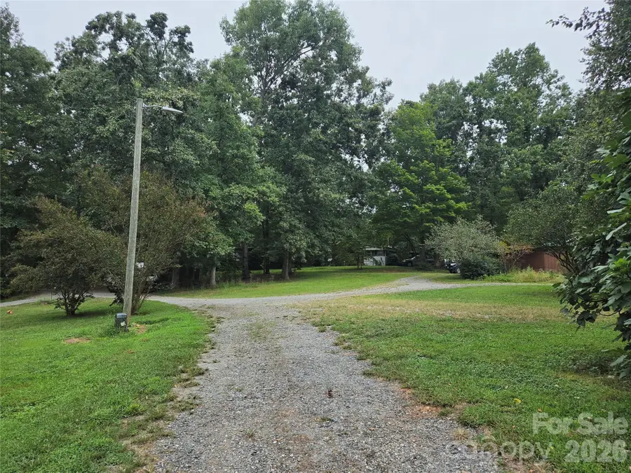 26 Den Lane, Columbus, NC 28722 - #3