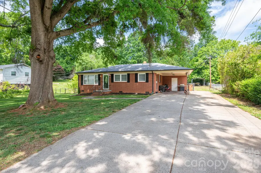 2173 Dale Avenue, Lincolnton, NC 28092 - #2