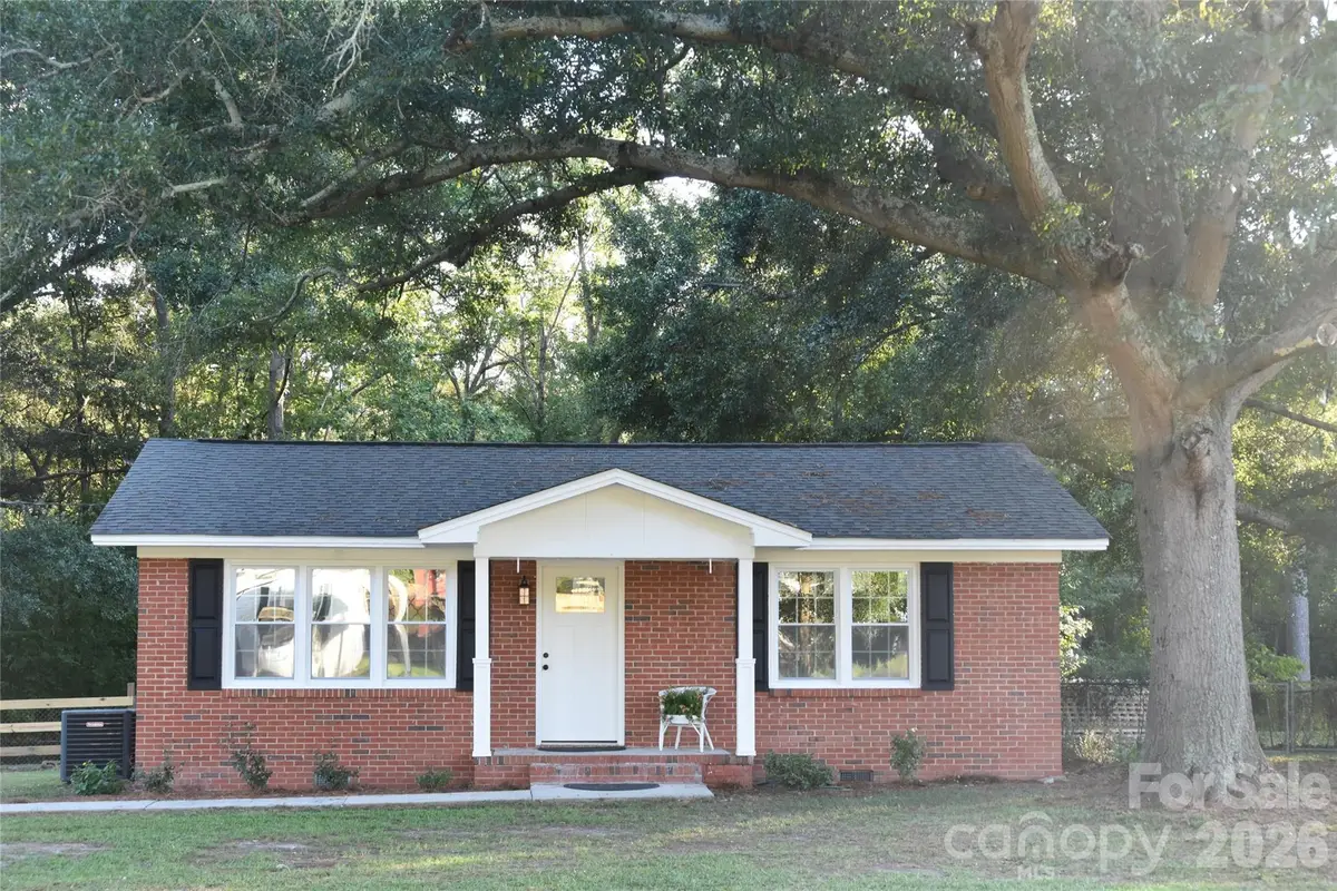 139 Robinhood Road, Hartsville, SC 29550 - #1
