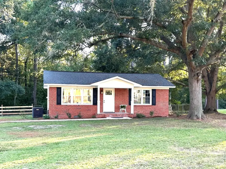 139 Robinhood Road, Hartsville, SC 29550 - #3