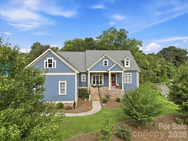 6967 Pin Oaks Drive, Denver, NC 28037