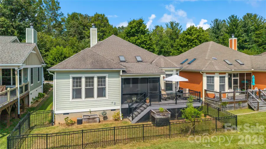 27 Dreambird Drive, Leicester, NC 28748 - #2