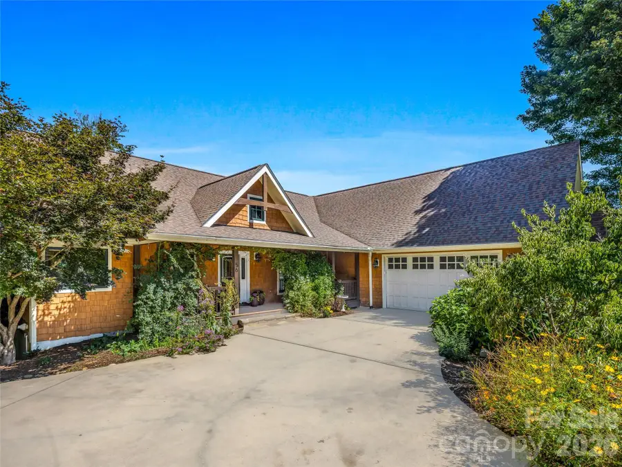 56 Devonshire Drive, Mills River, NC 28759 - #2