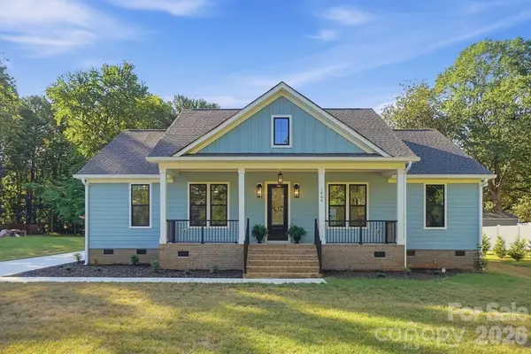 1860 Twin Lakes Road, Rock Hill, SC 29732