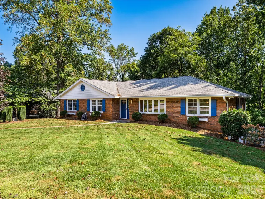 531 Bluebird Ridge, Asheville, NC 28804 - #3