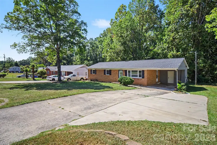 829 Vancouver Lane, Gastonia, NC 28052 - #2
