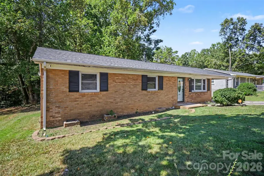 829 Vancouver Lane, Gastonia, NC 28052 - #3