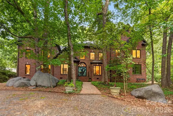 8619 Cedar Knoll Drive, Waxhaw, NC 28173