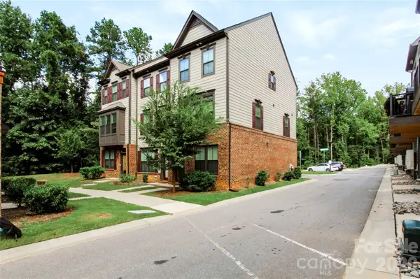 505 Cubitt Court, Charlotte, NC 28205