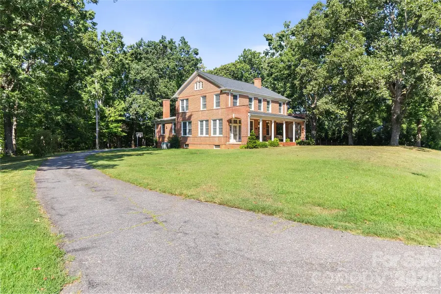 2510 Shelton Avenue, Statesville, NC 28677 - #2