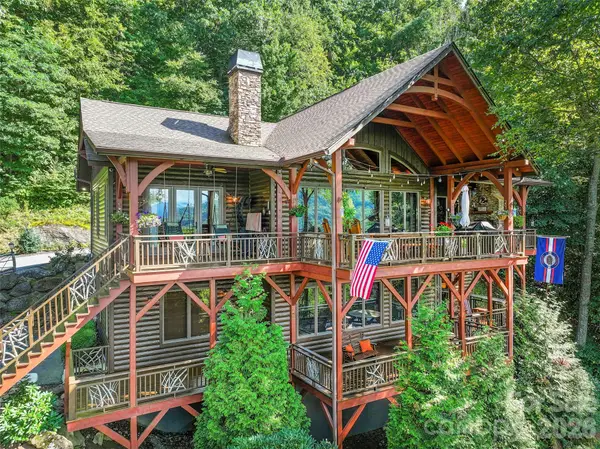 318 Awohali Trail, Maggie Valley, NC 28751