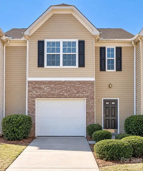 7539 Abigail Glen Drive, Charlotte, NC 28212