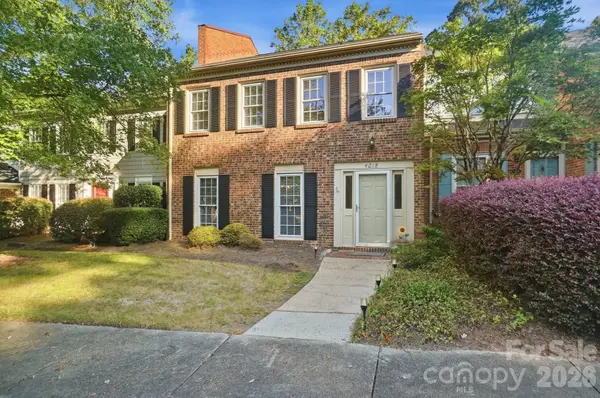 4218 Woodglen Lane, Charlotte, NC 28226