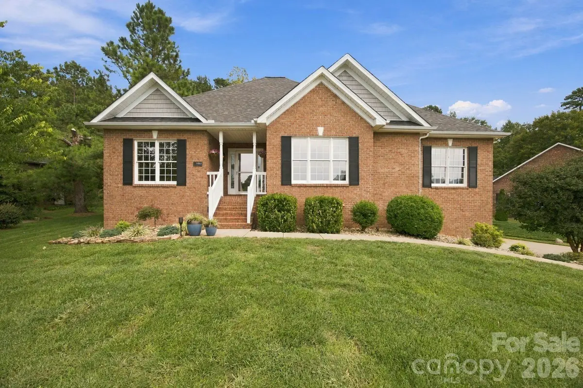 1463 Brookstone Drive, Hickory, NC 28602 - #1