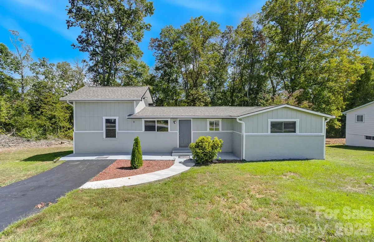 21 Oak Hill Drive, Asheville, NC 28806 - #1