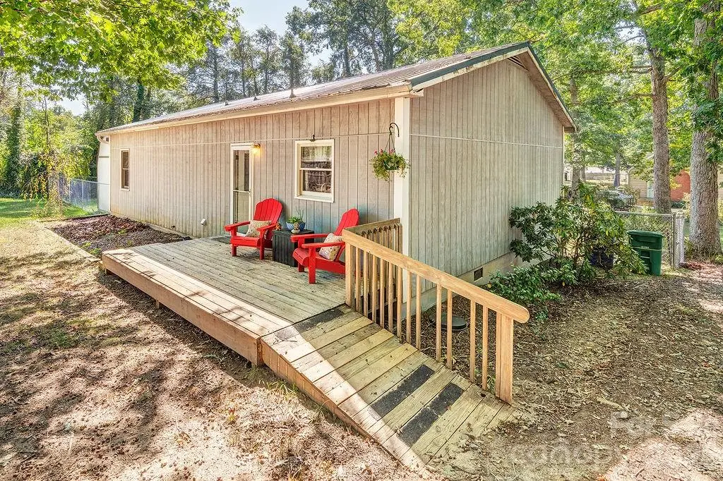 120 Eastwood Avenue, Swannanoa, NC 28778 - #1