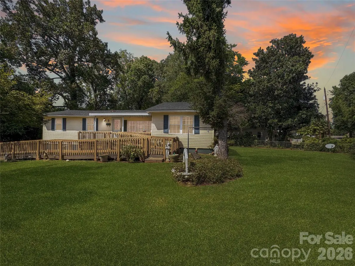 5 Love Street, Lowell, NC 28098 - #1