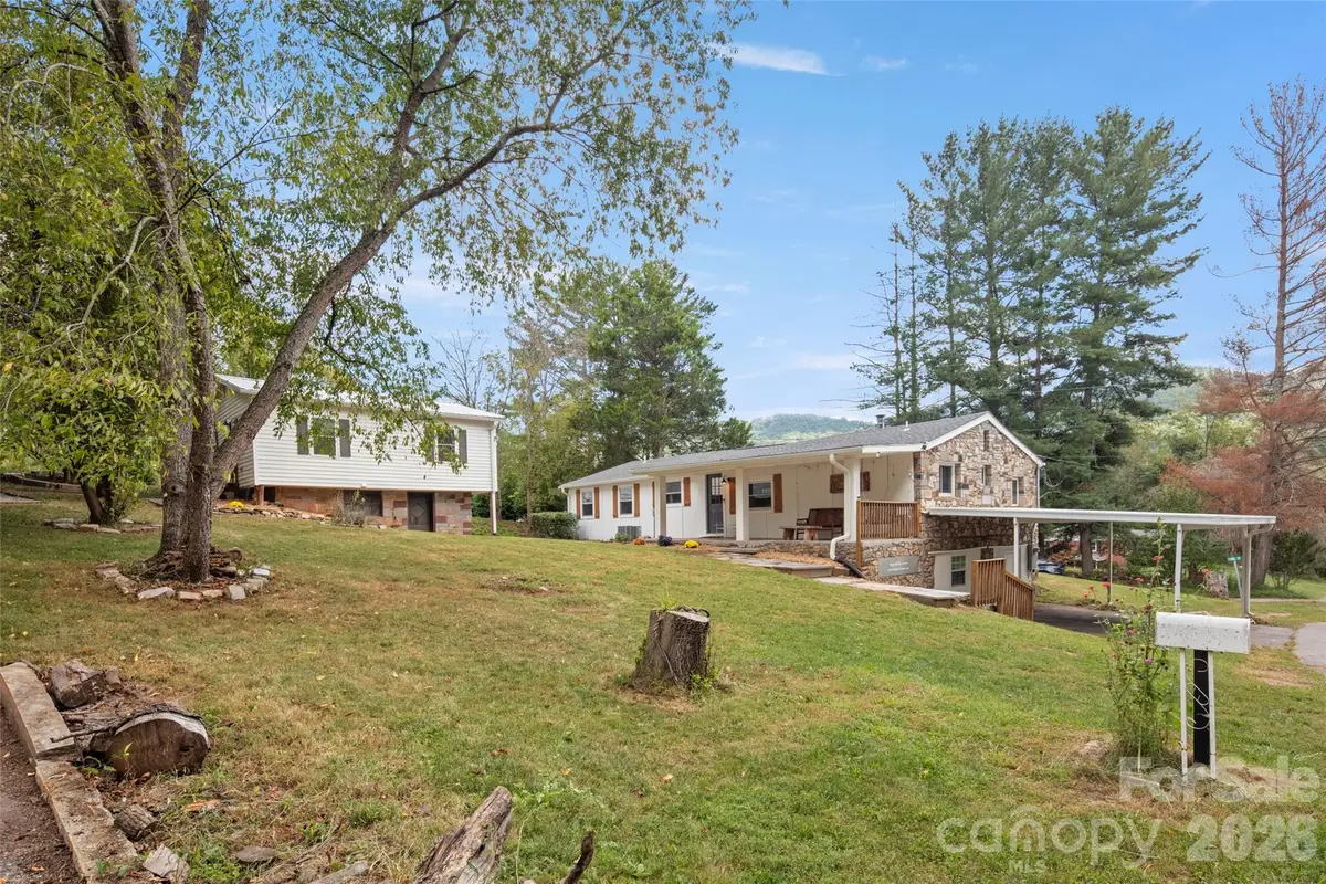 28 Long Cove Road, Candler, NC 28715 - #1