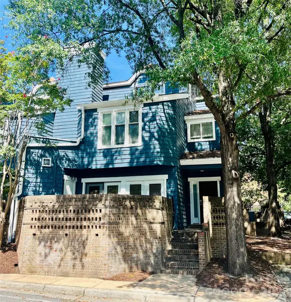 423 W 8th Street #73, Charlotte, NC 28202